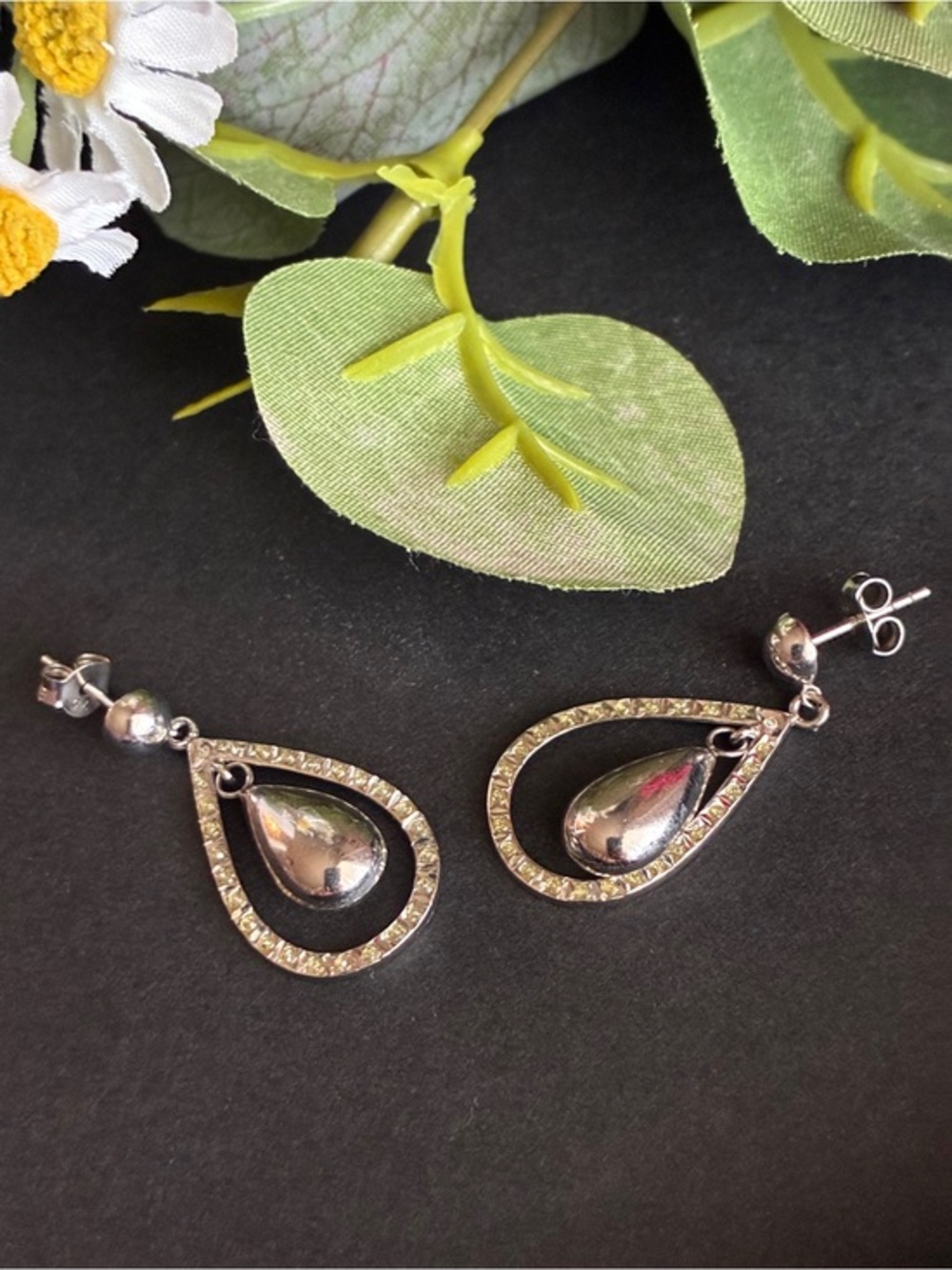 925 Silver Teardrop Dangle Earrings